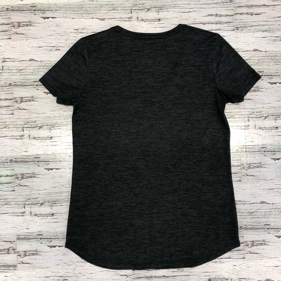 2/10 $ Athletic Works Women V-Neck T-Shirts Size XS - Picture 3 of 9